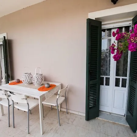 La Casa Di Iro * Lefkada City